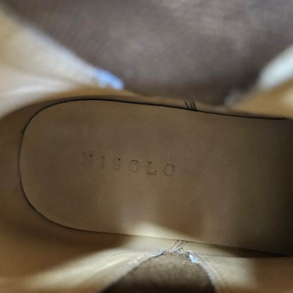 Nisolo Everyday Suede Chelsea Boots in Nutmeg Brown - Picture 10 of 10